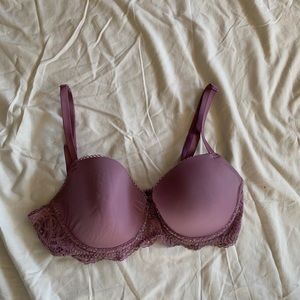 Victoria Secret Underwire Bra